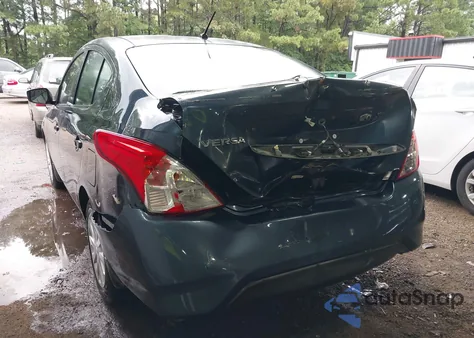 2017 Nissan Versa 1.6 S+ z USA, uszkodzony, nr VIN 3N1CN7AP5HL882013